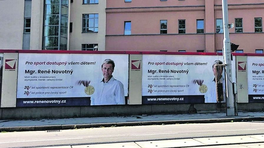Billboardy krasobruslaře Novotného (ne)kandidujícího za ANO mohou být přestupek
